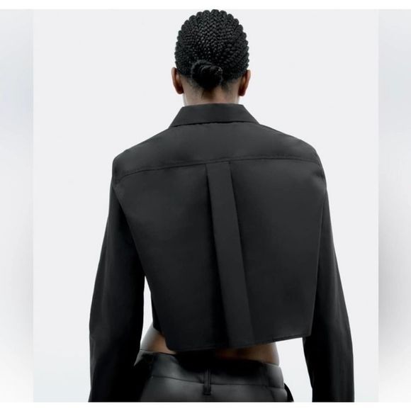 Zara NWT Long Sleeve Cropped Button Down Shirt Blouse Black Size XS Front Pocket - Picture 4 of 8